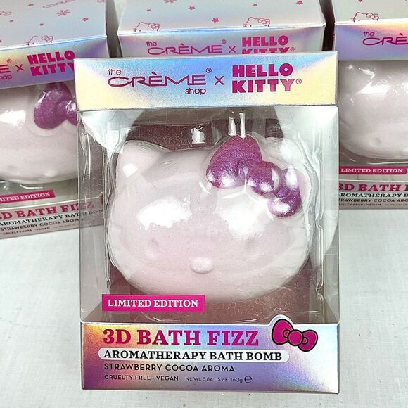 Hello Kitty Bath Bombs The Creme Shop Strawberry Cocoa Set of 4 New 3D Bath Fizz - Picture 3 of 5